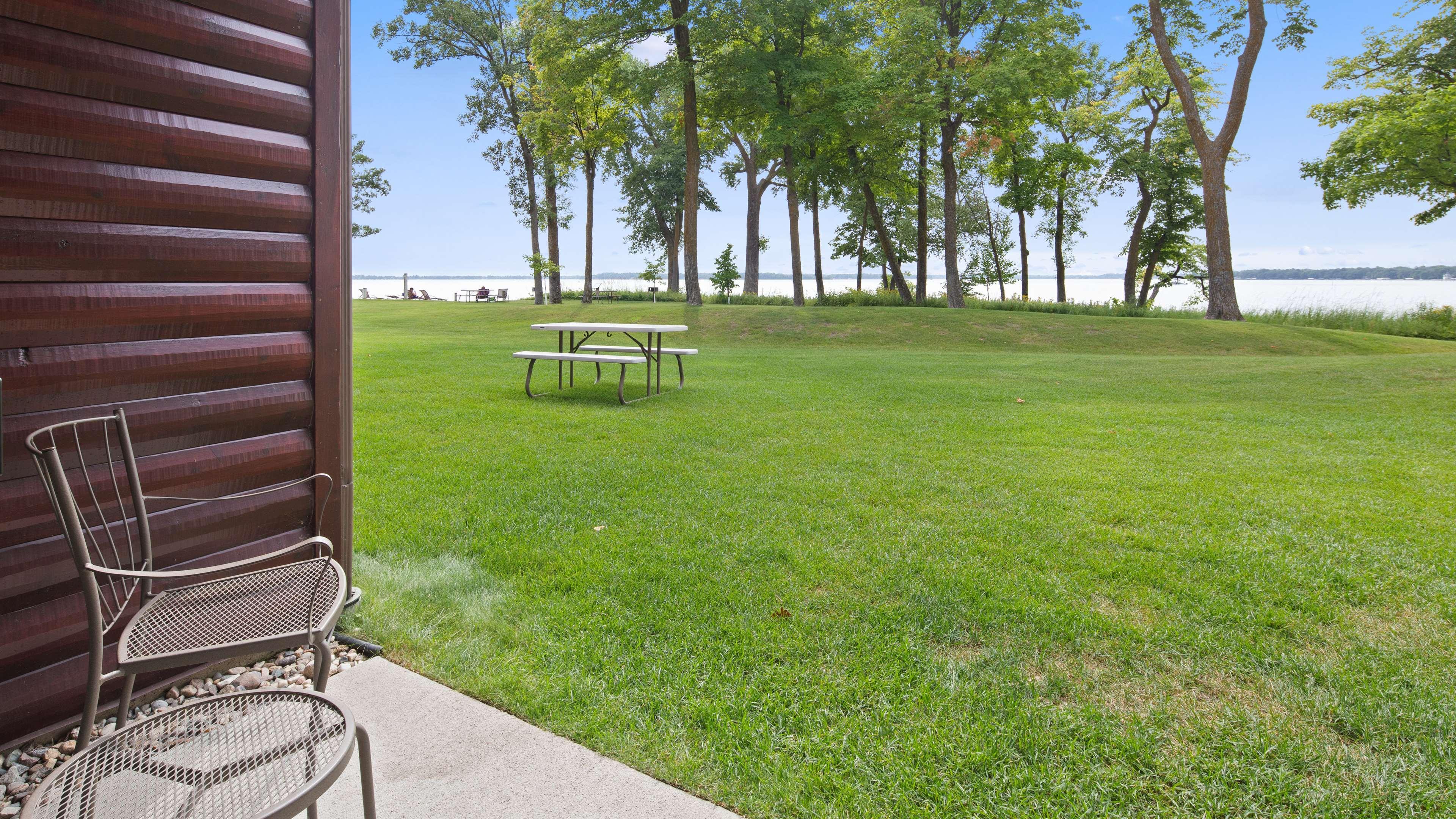 Best Western Premier The Lodge On Lake Detroit Detroit Lakes Bagian luar foto