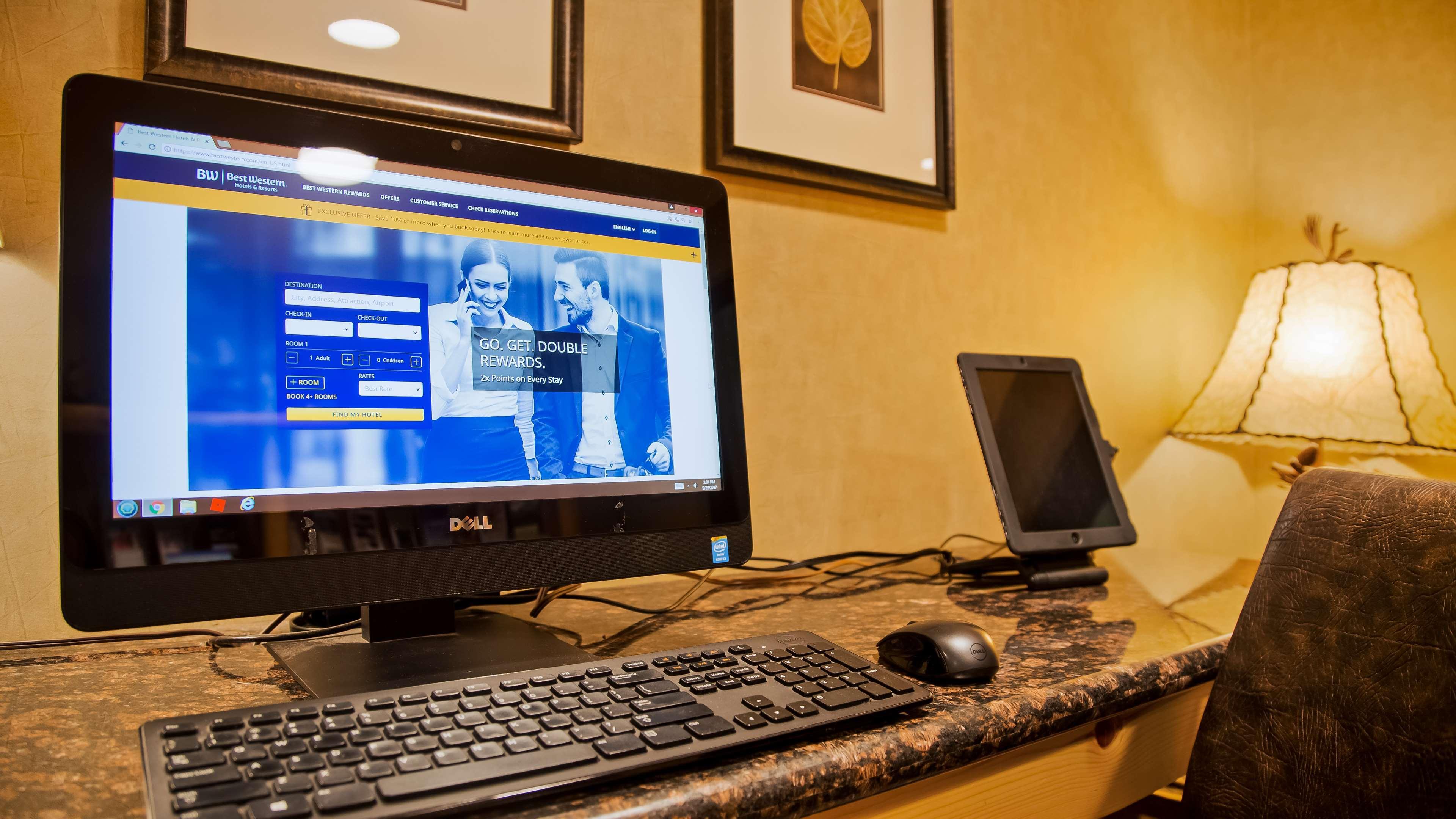 Best Western Premier The Lodge On Lake Detroit Detroit Lakes Bagian luar foto