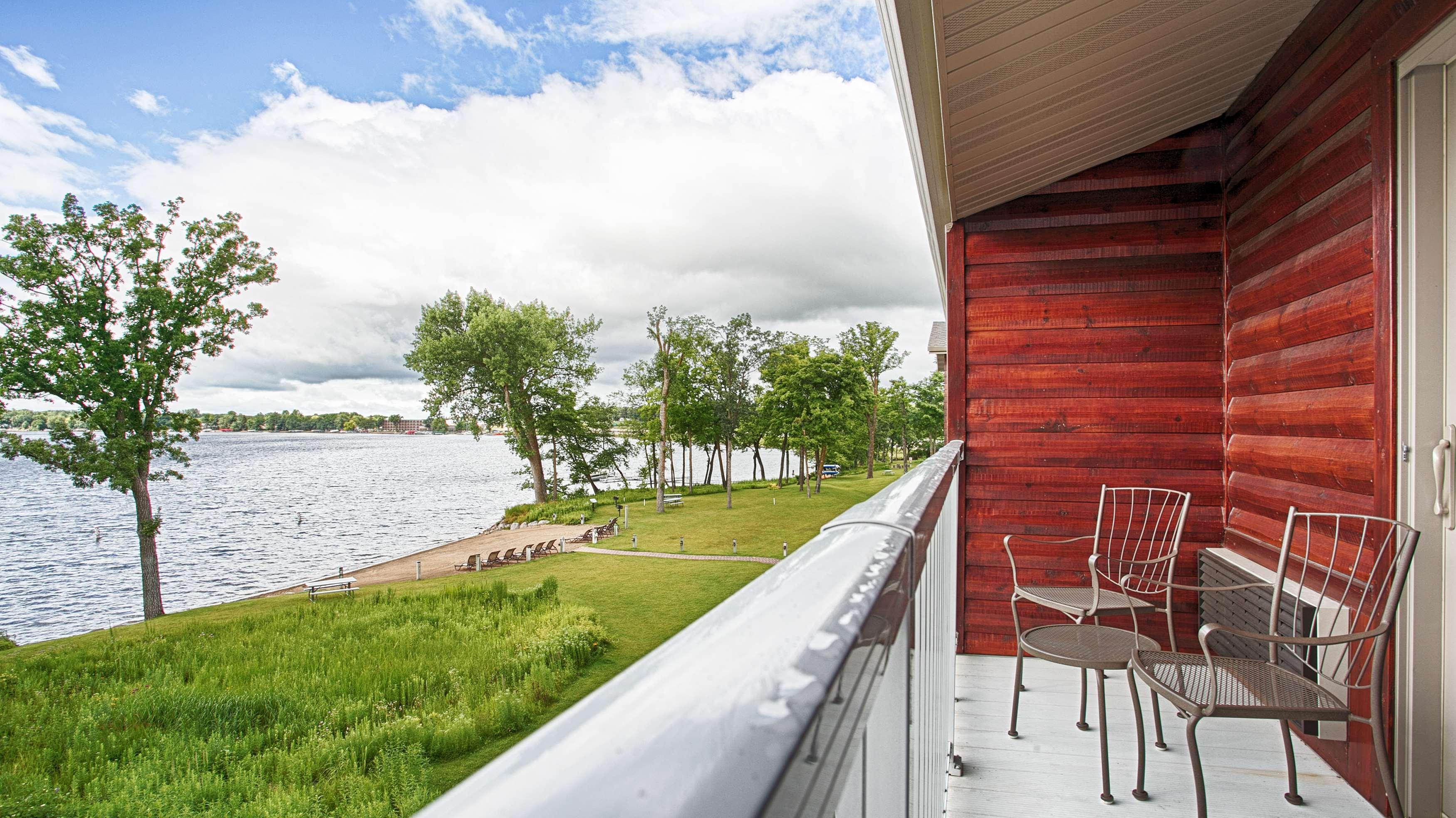 Best Western Premier The Lodge On Lake Detroit Detroit Lakes Bagian luar foto