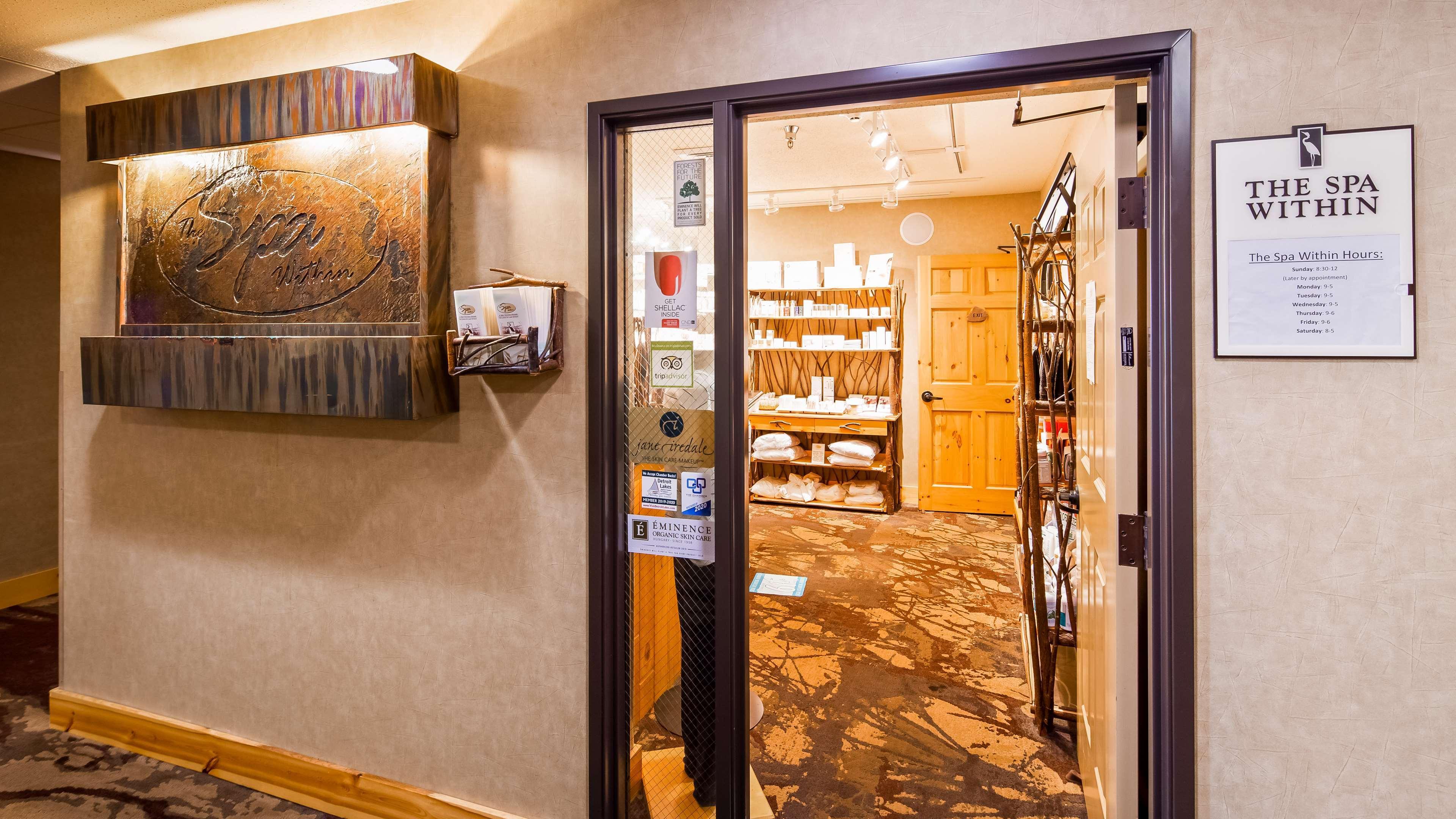 Best Western Premier The Lodge On Lake Detroit Detroit Lakes Bagian luar foto