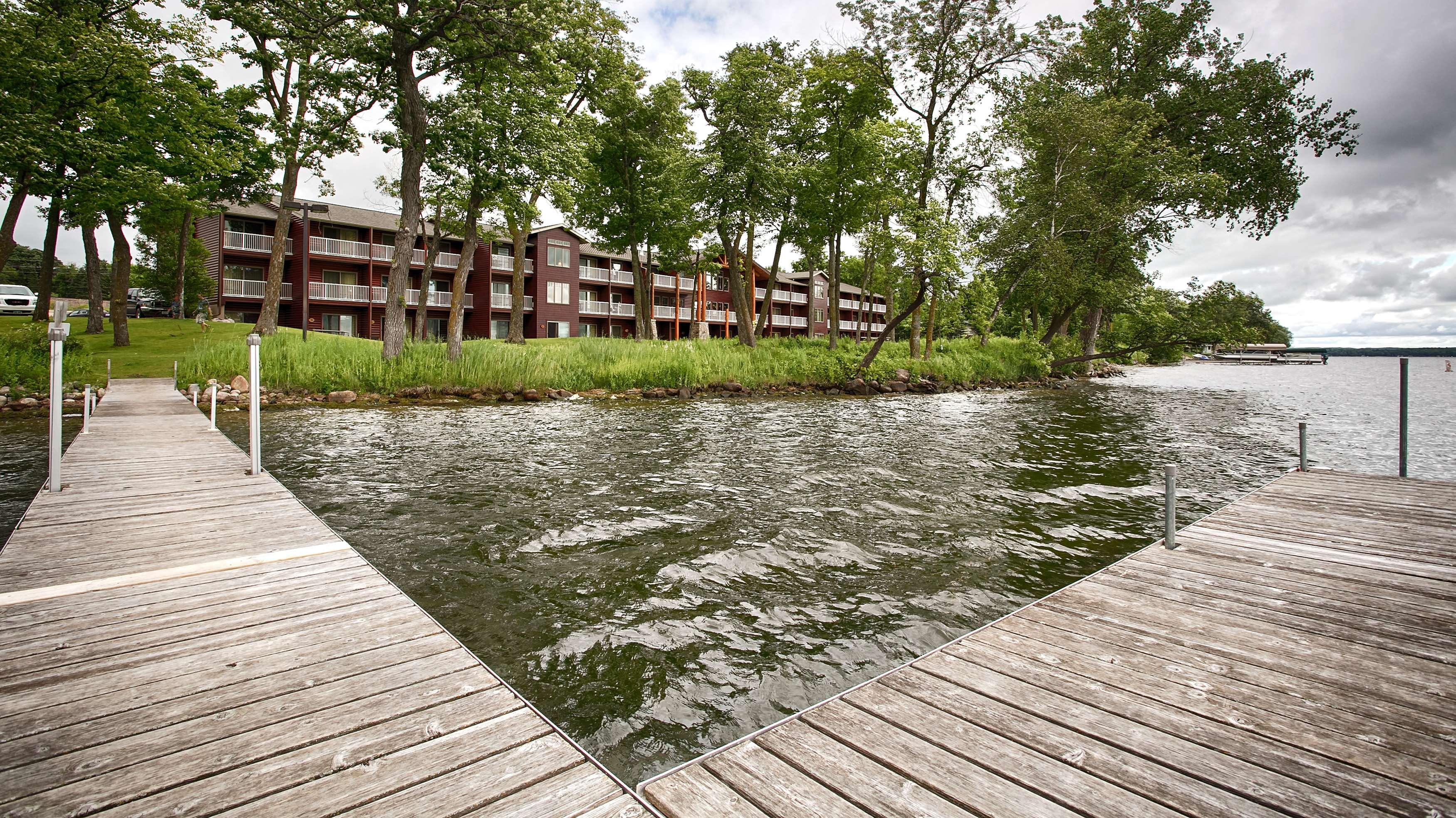 Best Western Premier The Lodge On Lake Detroit Detroit Lakes Bagian luar foto