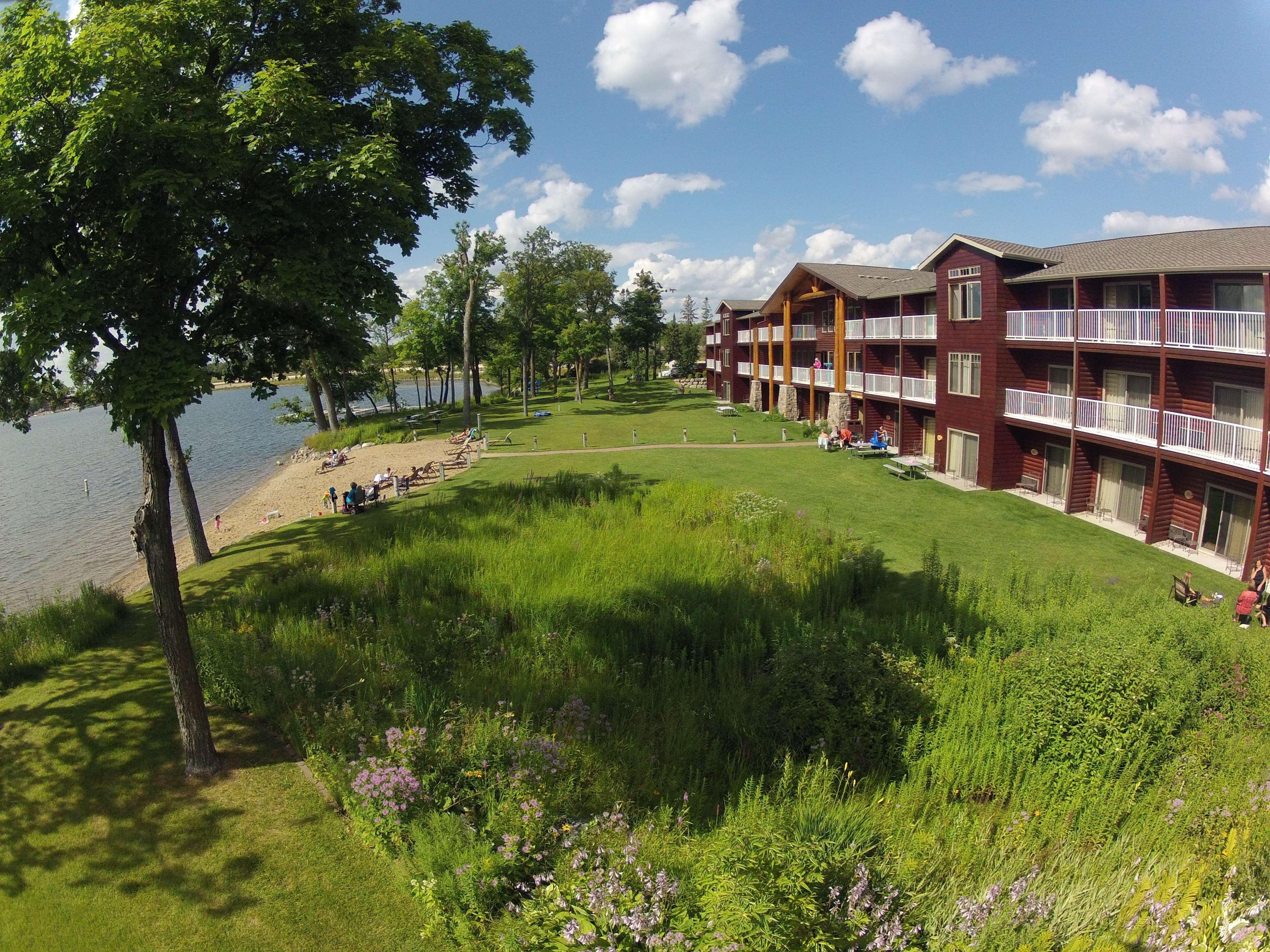 Best Western Premier The Lodge On Lake Detroit Detroit Lakes Bagian luar foto