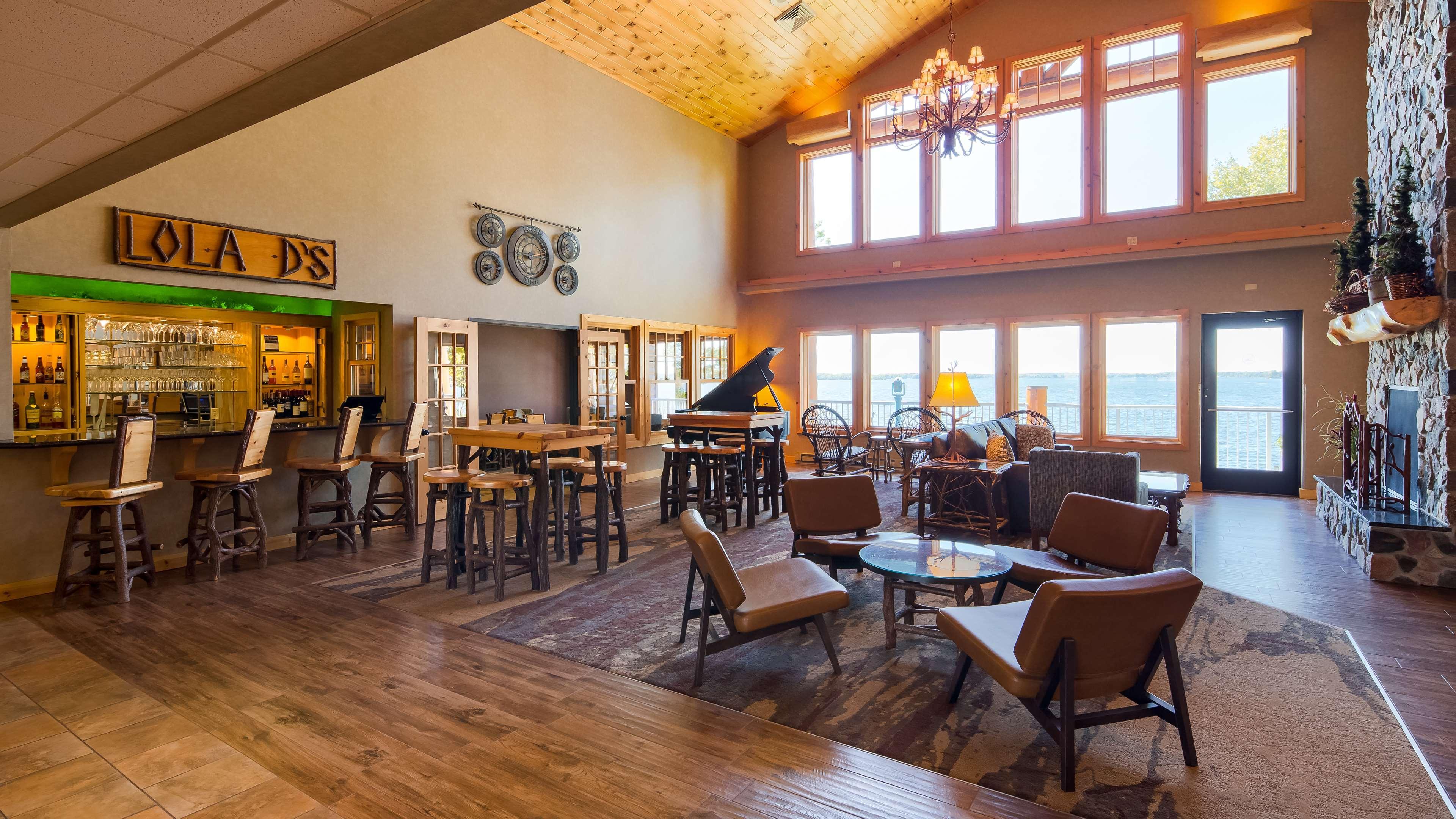 Best Western Premier The Lodge On Lake Detroit Detroit Lakes Bagian luar foto