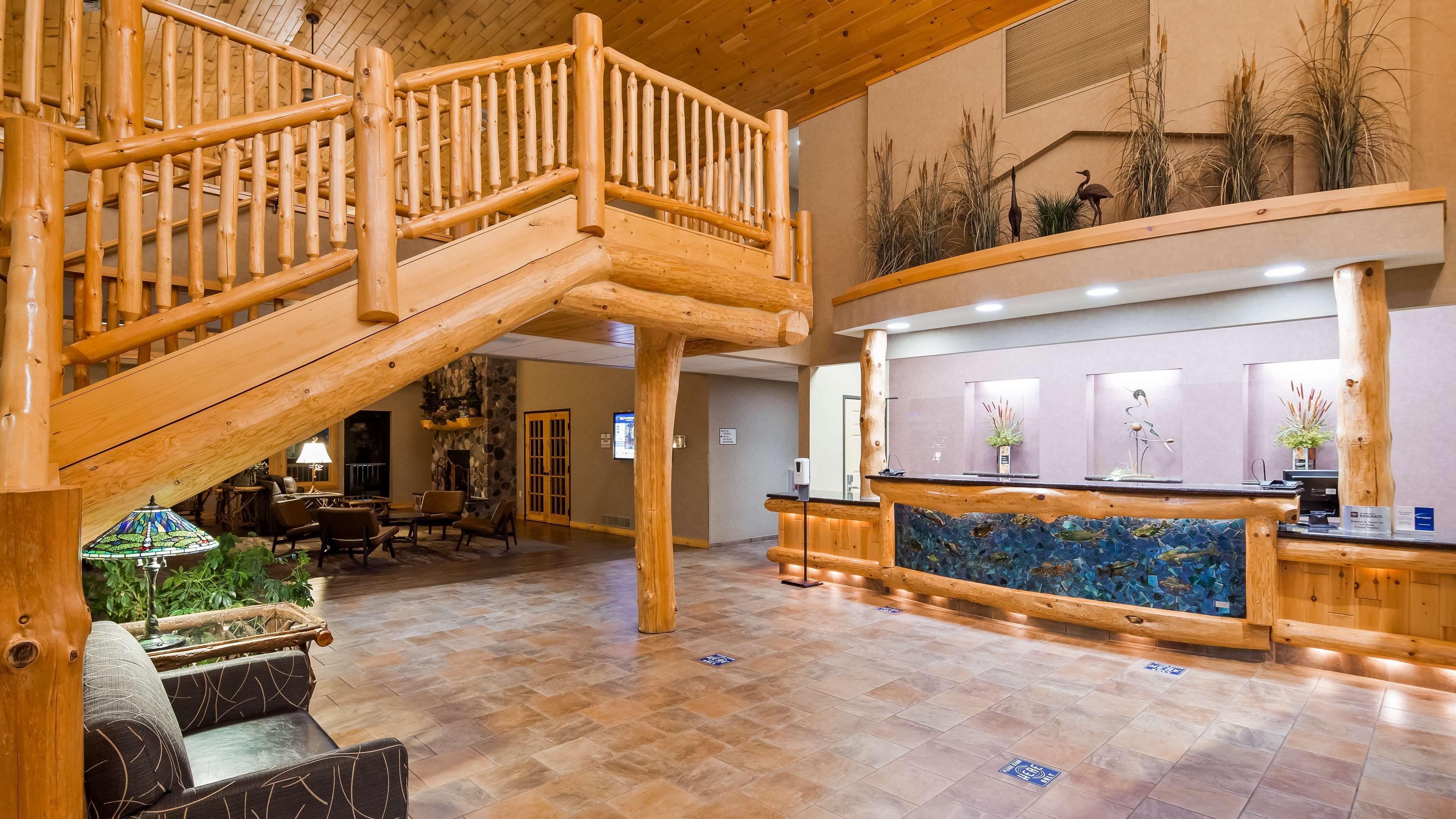 Best Western Premier The Lodge On Lake Detroit Detroit Lakes Bagian luar foto